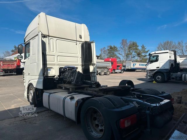 Cabeza tractora de gran volumen DAF XF530 XLOW Verstellbare Kupplung