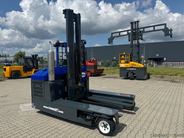 Nelisuuntatrukki Combilift C3000/ Mast 7500 mm /Teleskopic forks