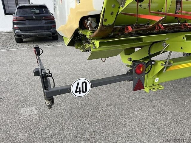 Kombajn CLAAS Vario V1050 mit LED Laserpilot links und rechts, Transportwagen