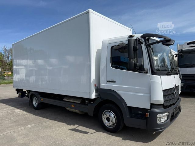 Furgão fechado MERCEDES-BENZ ATEGO 821 L Koffer 6,10 m LBW 1 T*KLIMA