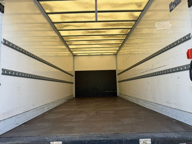 Furgão fechado MERCEDES-BENZ ATEGO 821 L Koffer 6,10 m LBW 1 T*KLIMA