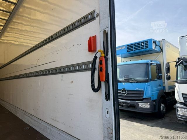 Furgão fechado MERCEDES-BENZ ATEGO 821 L Koffer 6,10 m LBW 1 T*KLIMA