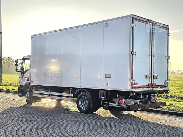 Refrigerated/frozen transport IVECO 140E28 EUROCARGO ATP