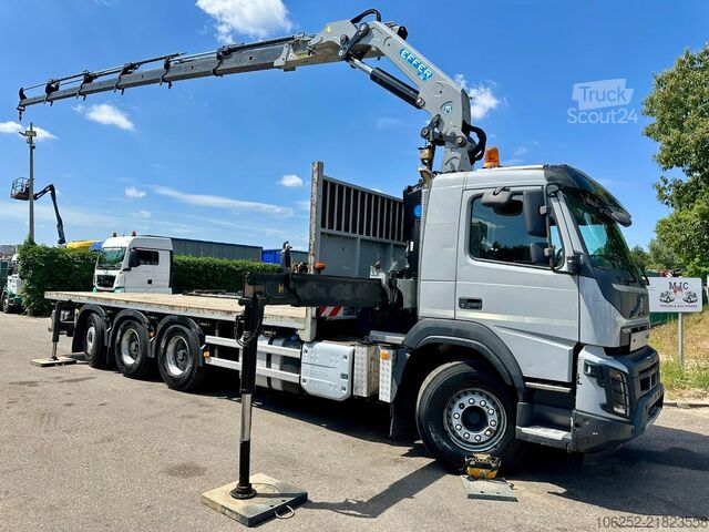 Plataforma de carga Volvo FMX 330 8x4 TRIDEM PRITSCHE + KRAN EFFER 265 / ...