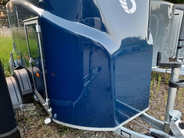 Автомобільний причіп Cheval Liberté Debon Anhänger Polycargo 1300 blau Seitentür Pullman 100km/H direkt online verfügbar