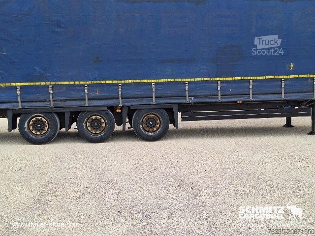 Atvira puspriekabė su tentu Schmitz Cargobull Curtainsider Mega