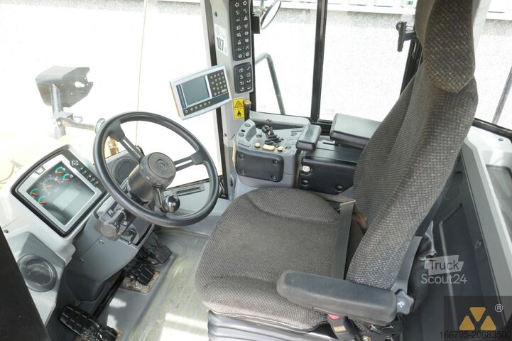 رافعة شوكية Caterpillar 962K