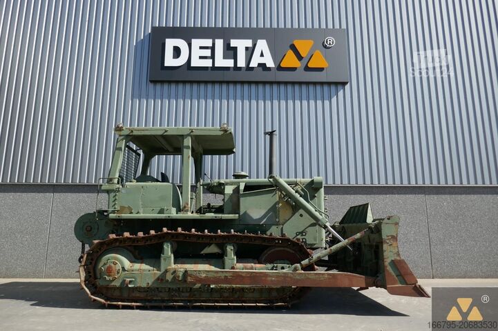 جرافة Caterpillar D7F Ex-army