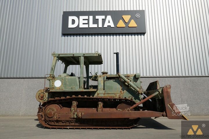 جرافة Caterpillar D7F Ex-army