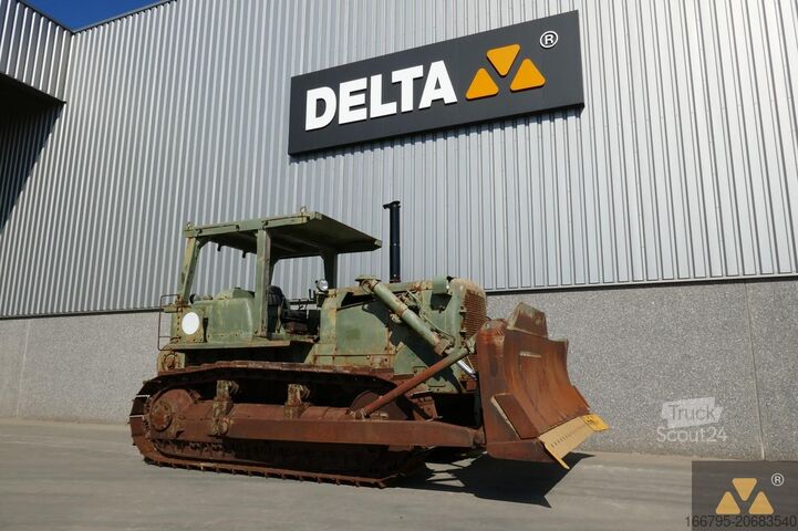 جرافة Caterpillar D7F Ex-army