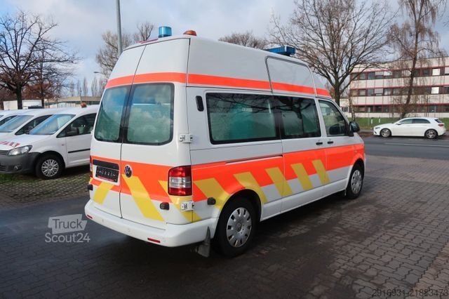 Samochód strażacki VOLKSWAGEN T5 Transporter Hochdach lang/KTW/Klima/FN: A29