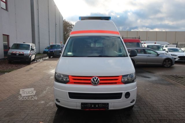 Camião de bombeiros VOLKSWAGEN T5 Transporter Hochdach lang/KTW/Klima/FN: A29