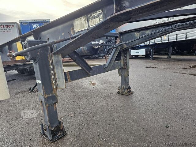 Přeprava kontejnerů VAN HOOL 94/3067. flat container chassis all connections...