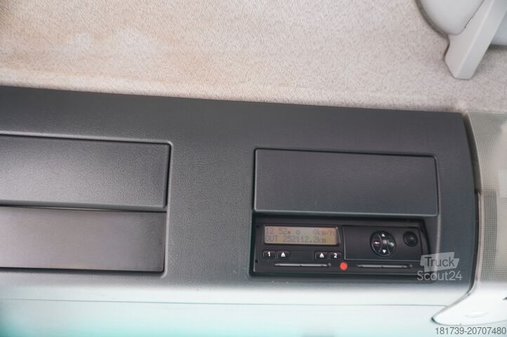 Vidanjör MAN TGS 35.400 8x4 E5 / HYVA HOOK LIFT 32.56