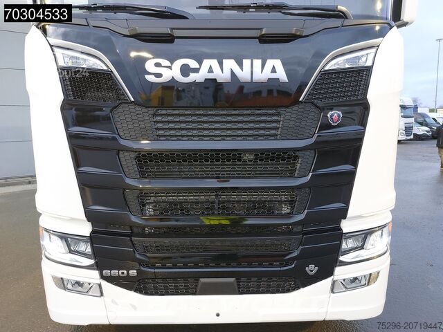 Standaard trekker Scania S660 4X2 Retarder Full-Air 2x Tanks Standklima ...