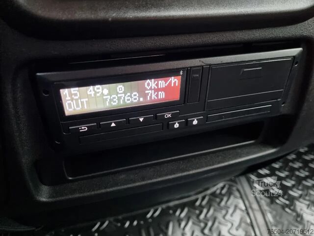 Furgone a cassetta Iveco Daily 70C18 3.0D L4H3 Hi-Matic Euro 6 GVW 7000 ...