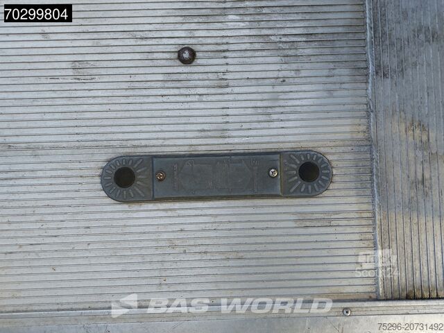 Schiebeplane Mitsubishi Fuso 7C 18 4X2 8tonner Curtainsider 1000kg Lade...