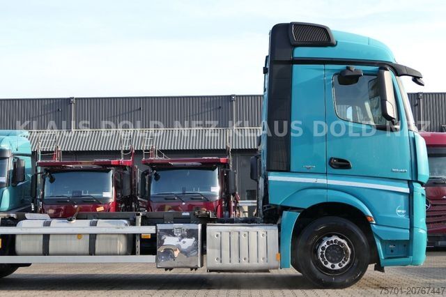 Caminhão com carroçaria intercambiável MERCEDES-BENZ Actros 1840 BDF Vollluft 2-Tanks LBW Euro 6