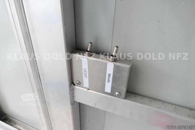 Remolque portacoches Moetefindt Autotransporter mit Planenaufbau