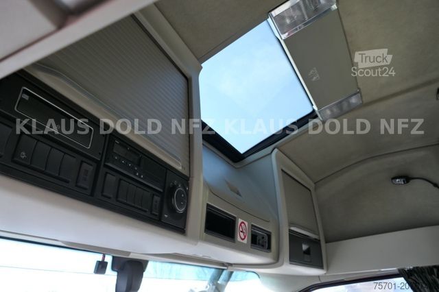 Tractora standard VOLVO FH 420 Globetrotter Kühlbox Euro 6