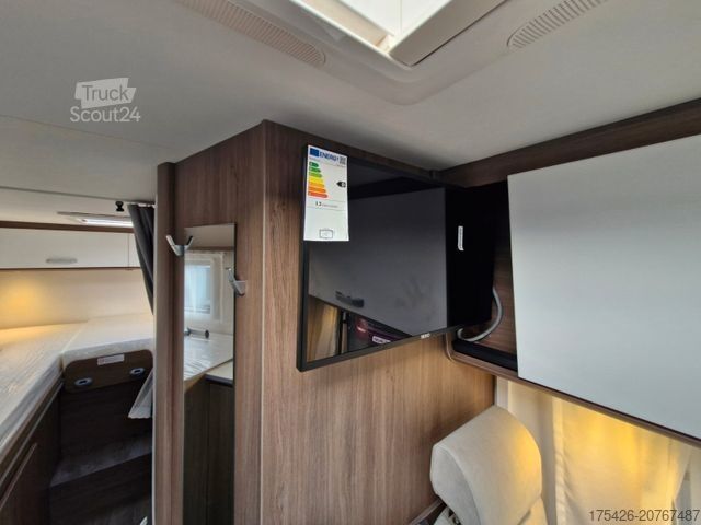 Pusiau integruotas kemperis CARADO V 337 *pro+ Paket*Fahrradträger*