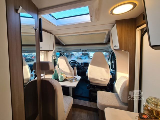 Camper semintegrato CARADO V 132 *pro+ Paket*3 Schlafplätze*