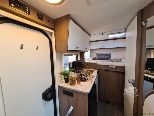 Camper semintegrato CARADO V 132 *pro+ Paket*3 Schlafplätze*