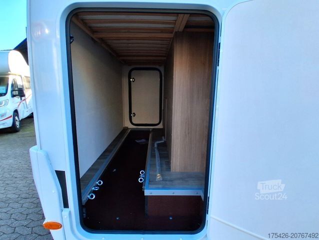 Camper semintegrato CARADO V 132 *pro+ Paket*3 Schlafplätze*