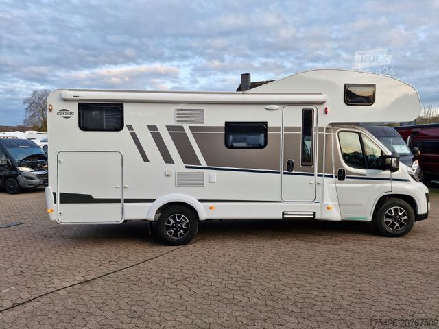 Avtodom z nadgradnjo (alkoven) CARADO pro A 464 *für 6 Personen*Pro Paket*Paket One*