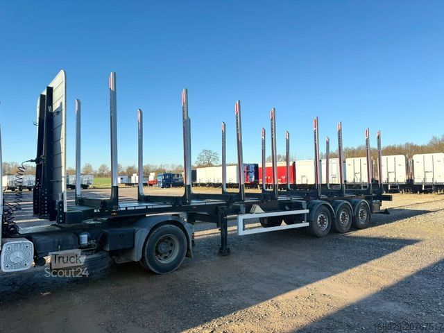 Remorque forestière à grumes PAVIC Holzauflieger mit Schemel und Rungen