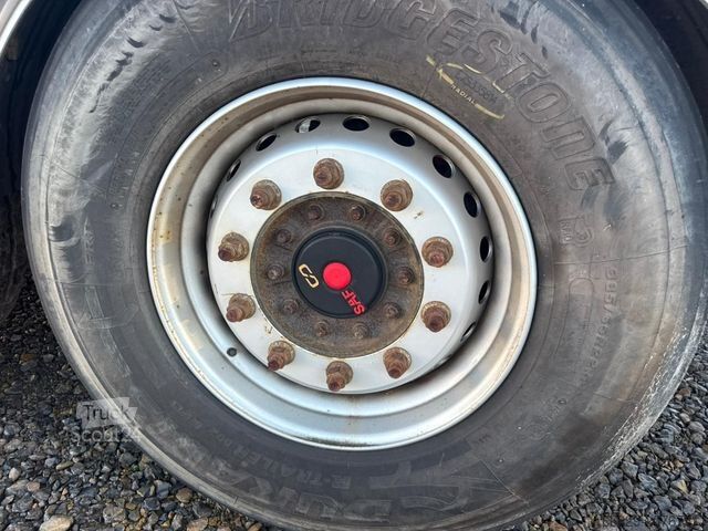 Remorque forestière à grumes PAVIC Holzauflieger mit Schemel und Rungen