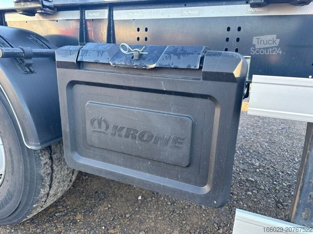 Remorque forestière à grumes PAVIC Holzauflieger mit Schemel und Rungen