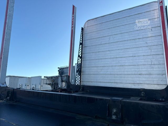 Remorque forestière à grumes PAVIC Holzauflieger mit Schemel und Rungen