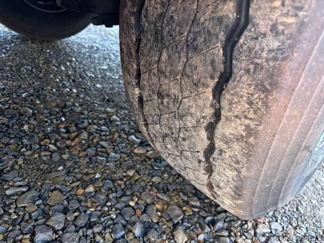 Remorque forestière à grumes PAVIC Holzauflieger mit Schemel und Rungen