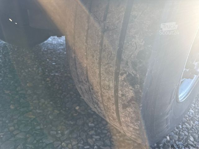 Remorque forestière à grumes PAVIC Holzauflieger mit Schemel und Rungen