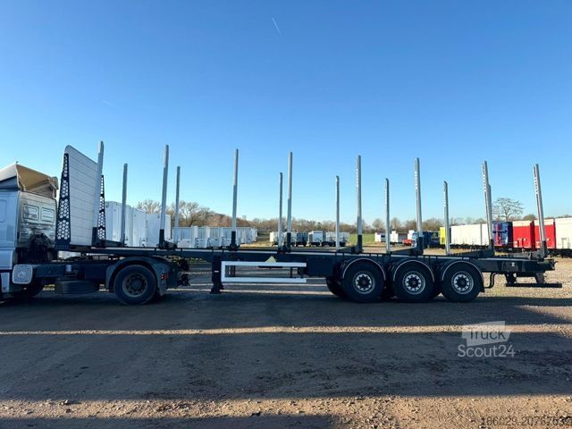Remorque forestière à grumes PAVIC Holzauflieger mit Schemel und Rungen