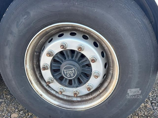 Remorque forestière à grumes PAVIC Holzauflieger mit Schemel und Rungen