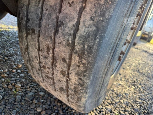 Remorque forestière à grumes PAVIC Holzauflieger mit Schemel und Rungen