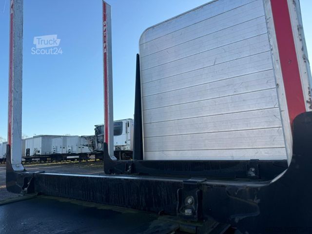 Remorque forestière à grumes PAVIC Holzauflieger mit Schemel und Rungen