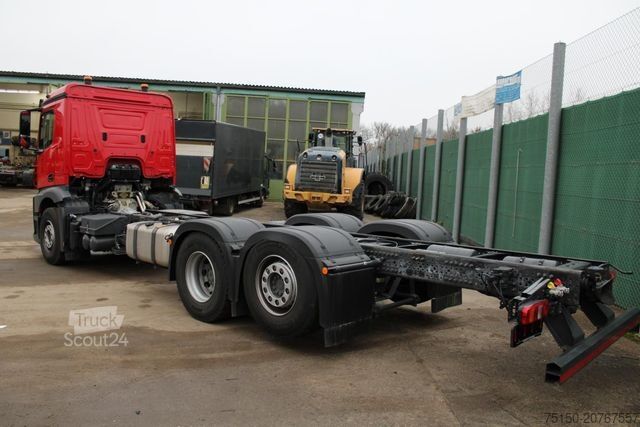 Kamyon şasisi MERCEDES-BENZ 2551 6x2 LL Lenkachse PTO/Nebenantrieb Nr.: 930