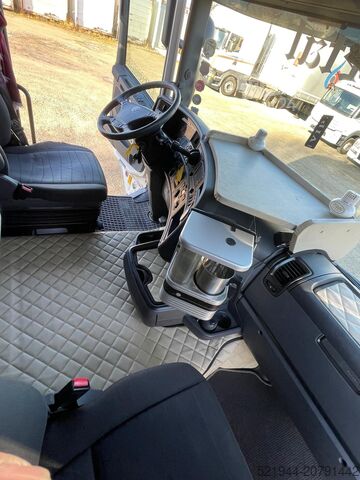 Standarta vilcējs SCANIA Scania R 490 Topline Retarder Standklima