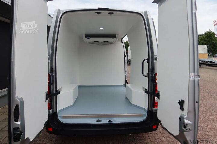 Fourgon frigorifique Renault Master Red Edition 150 PK Carrier Xarios 350 Ko...