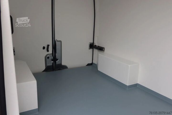 Fourgon frigorifique Renault Master Red Edition 150 PK Carrier Xarios 350 Ko...