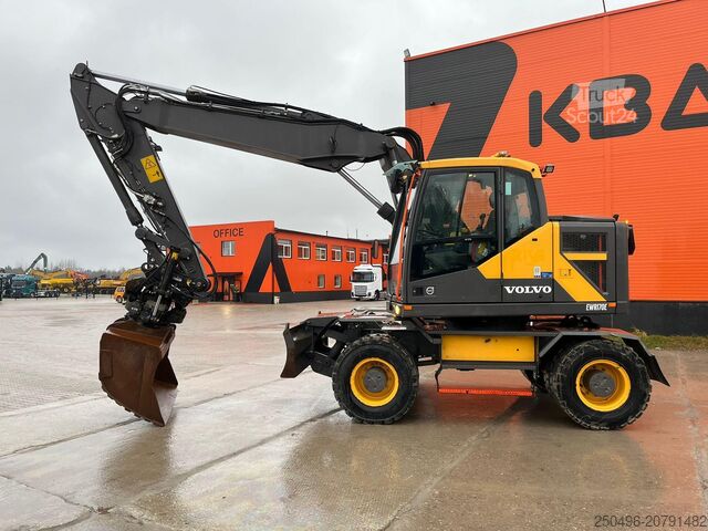 Ratinis ekskavatorius Volvo EWR 170 E ROTOTILT / AC / CENTRAL LUBRICATION