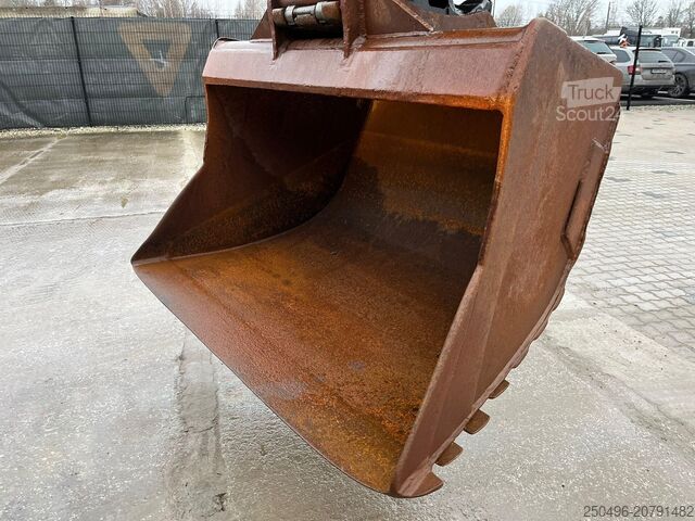 Ratinis ekskavatorius Volvo EWR 170 E ROTOTILT / AC / CENTRAL LUBRICATION