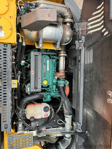 Ratinis ekskavatorius Volvo EWR 170 E ROTOTILT / AC / CENTRAL LUBRICATION