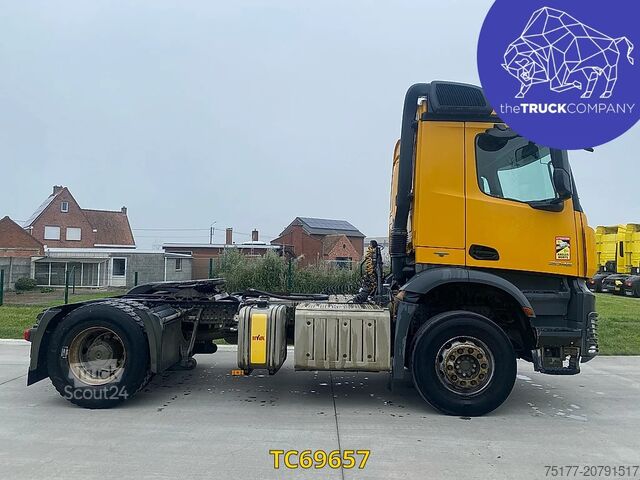 Standard-SZM Mercedes-Benz Arocs 2048