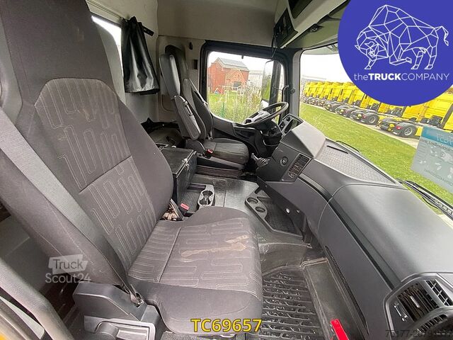 Standard-SZM Mercedes-Benz Arocs 2048