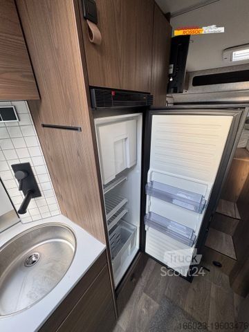Autorulotă semi-integrată HYMER/ERIBA ML-T 580 4x4 / Combi 6 DE / 2xTV / SAT