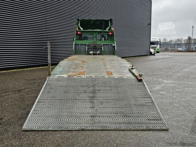 Bergingsvoertuig Volvo FL612 / MACHINE TRANSPORT / OPRIJ WAGEN